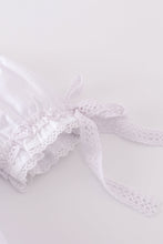 Load image into Gallery viewer, Premium white floral embroidery bloomer set
