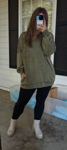 Load image into Gallery viewer, Claire Sweater
